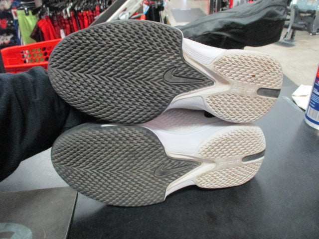 Load image into Gallery viewer, Used Nike Air Zoom G.T. Cut Academy Size 8 Basketball Shoes
