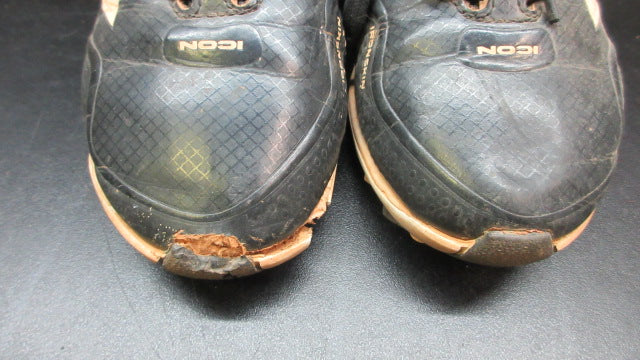 Load image into Gallery viewer, Used Adidas Icon Baseball Cleats - Size 2

