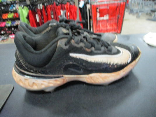 Used Nike React Size 8 Metal Baseball Cleats