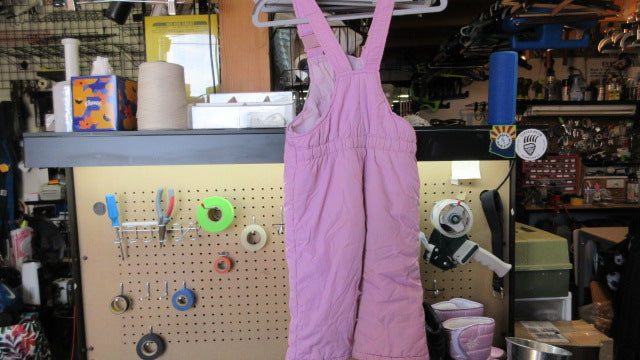 Load image into Gallery viewer, Used London Fog Snow Bib - Size 3T
