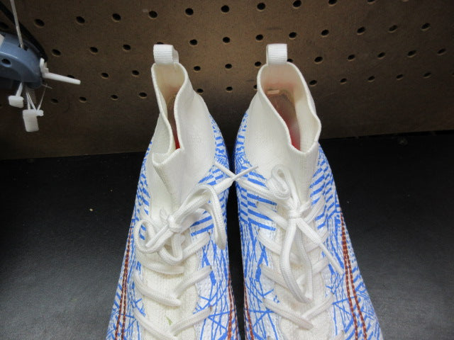 Load image into Gallery viewer, Used Off Brand Nike Indoor Soccer Shoes - Size 11
