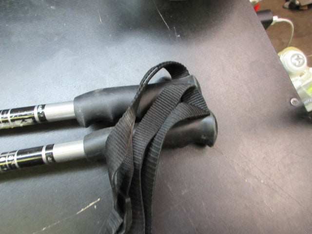 Load image into Gallery viewer, Used Kerma Vector Box Ski Poles - 115cm - 46"
