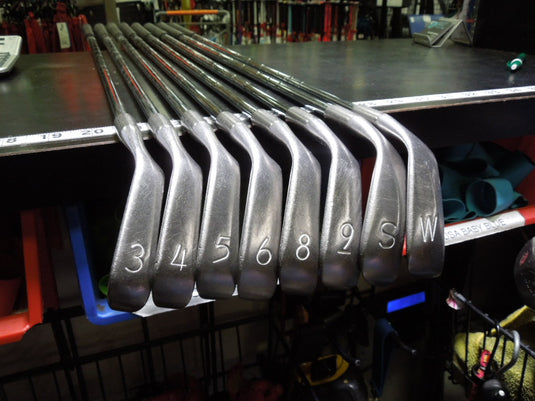 Used PING EYE 2 Red Dot 8pc Right Hand Iron Set No 7 Iron