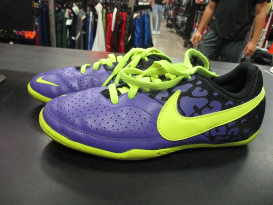 Used Nike Elastico II Indoor Soccer Shoes Sz 2