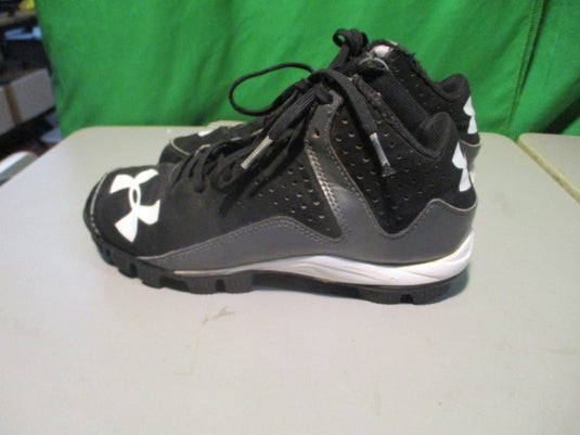 Used Under Armour Youth 12.5 Cleats