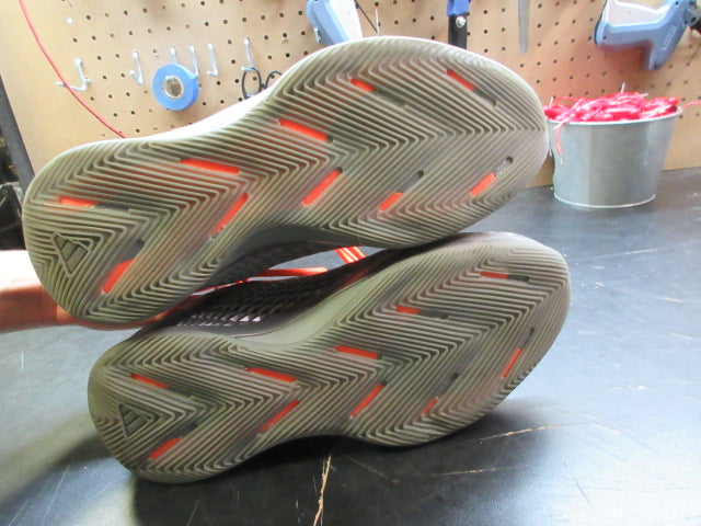 Load image into Gallery viewer, Used Adidas AE1 Low Iron Sneakers - Size 10.5
