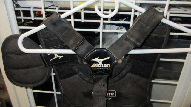 Load image into Gallery viewer, Used Mizuno Drylite Youth 14&quot; Chest Protector

