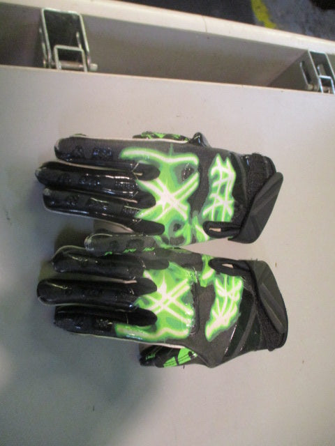 Used Battle Youth Small Football Glove