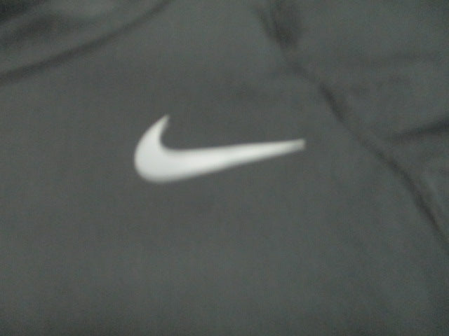 Load image into Gallery viewer, Used Nike Dri Fit XL Compression Shirt

