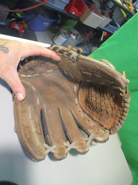 Load image into Gallery viewer, Used Rawlings Renegade 12" Glove - RHT
