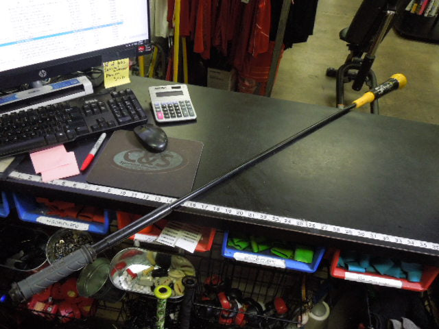 Load image into Gallery viewer, Used SKLZ Hit Stick Swing Trainer

