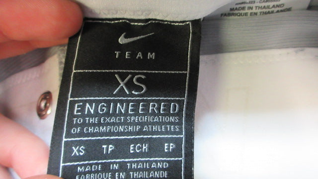 Load image into Gallery viewer, Used Nike Elastic Bottom Baseball Pants - Size XS
