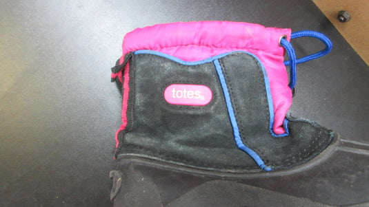 Used Totes Winter Snow Boots - Size Youth 11