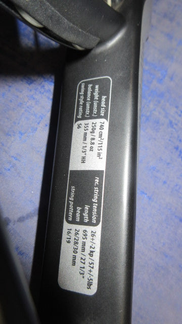 Load image into Gallery viewer, Used Head Metallix 6 27&quot; Tennis Racquet
