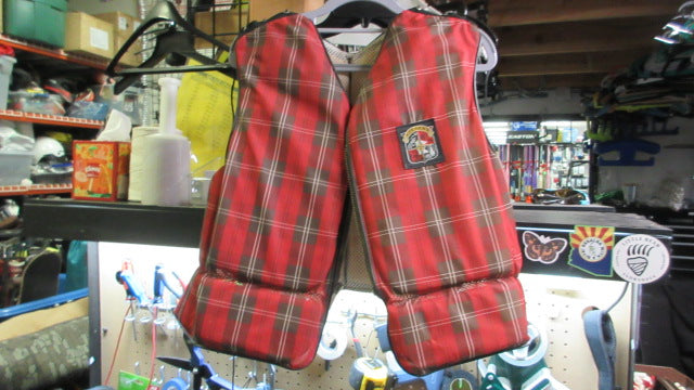 Load image into Gallery viewer, Used Stearns Plaid Life Jacket - Size Adult Large
