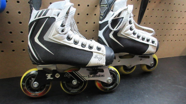 Load image into Gallery viewer, Used Alkali Hockey Lite Youth Adjustable In-line Roller Skates - Size 6
