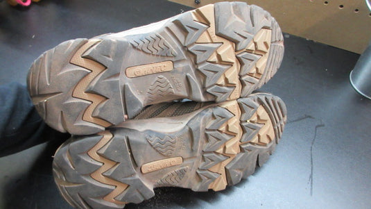 Used Hi-Tec Ravus Vent Lite Low WP 7 Hiking Shoes - Size 10