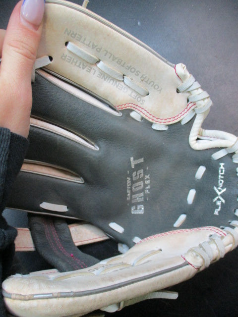 Load image into Gallery viewer, Used Easton Ghost Flex 10" Leather Glove - RHT
