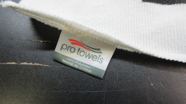 Load image into Gallery viewer, Used Pro Towels The Cosmopolitan Hockey Towel
