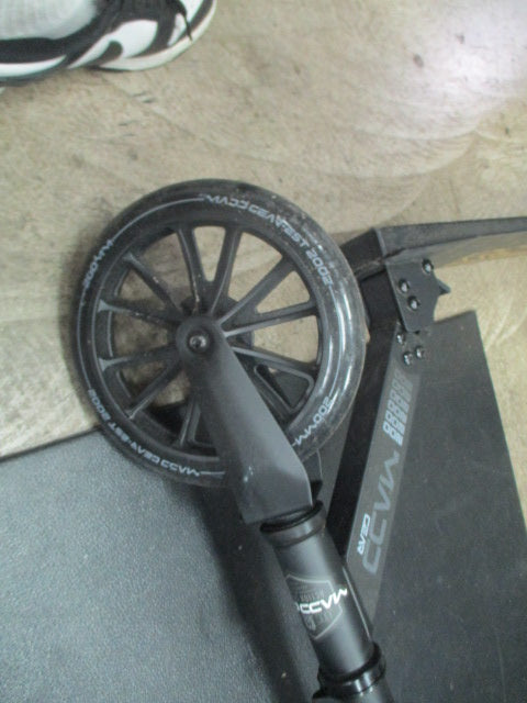 Used Kruzer 200 Big Wheel Folding Scooter