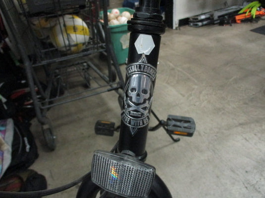 Used HBBC Skull and Bones Ladies Beach Cruiser 26"