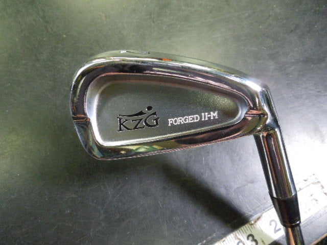 Load image into Gallery viewer, Used KZG Forged 11-M Right Hand 5 Iron
