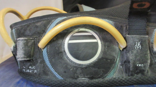 Load image into Gallery viewer, Used Wild Country Elite Climbing Harness - worn
