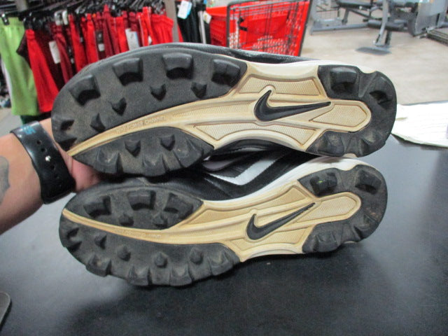 Load image into Gallery viewer, Used Nike Keystone Low Size Youth 6 Cleats
