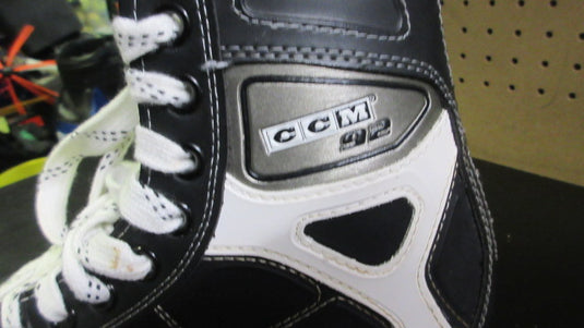 Used CCM 92 Youth skates Size 3