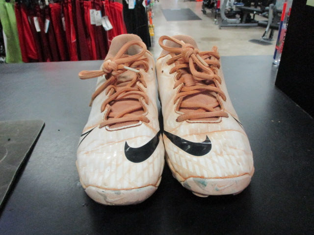 Load image into Gallery viewer, Used Nike Hyper Diamond 4 Size Youth 5 Cleats
