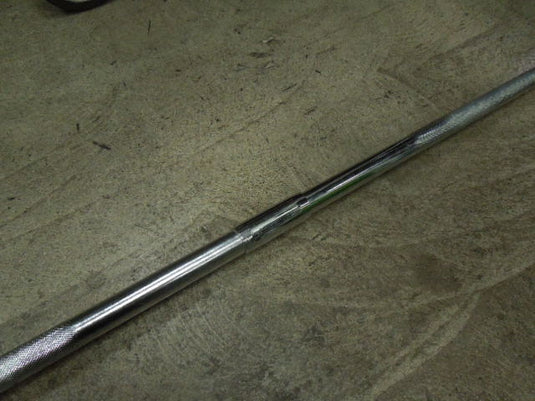 Used Two Piece Standard Straight Bar with Spin Locks