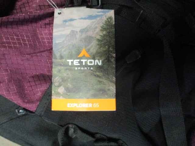 Load image into Gallery viewer, Teton Explorer 65 5lb Pack 65 Liter Weist 28"-70" Maroon
