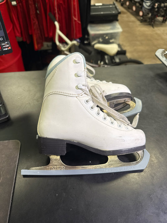 Used Jackson Soft Skate with AGS Blade Youth Figure Skate Size Y13
