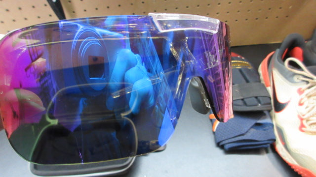 Load image into Gallery viewer, Used Marucci Shield-Flip Performance Sunglasses W/ Case
