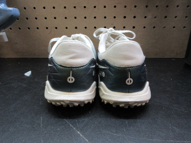 Load image into Gallery viewer, Used Nike Tiempo Legend 10 Academy Indoor Soccer Cleats - Size 4
