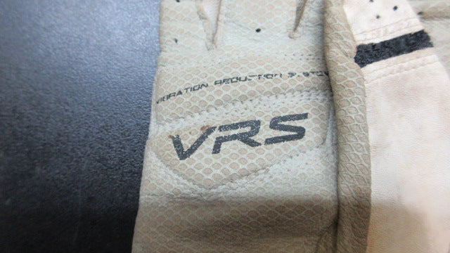 Load image into Gallery viewer, Used Easton VRS Batting Glove - RH - QT1 - Youth Large
