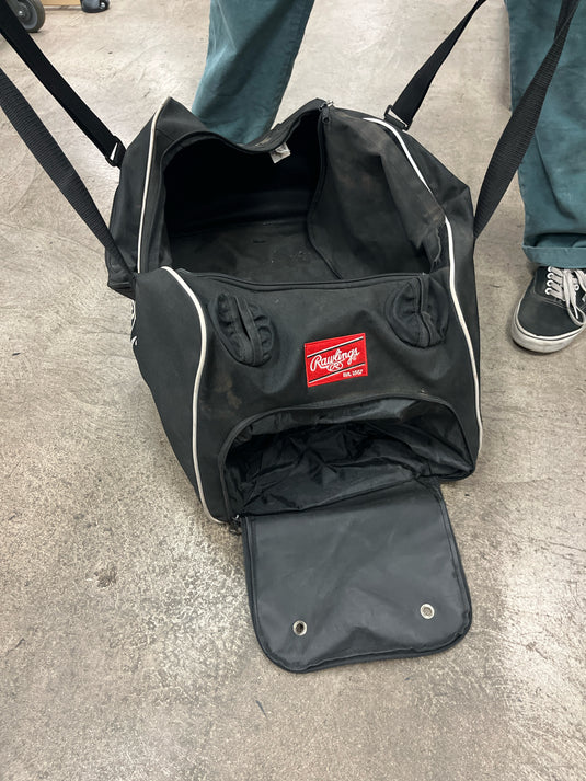 Used Rawlings Duffle Bag