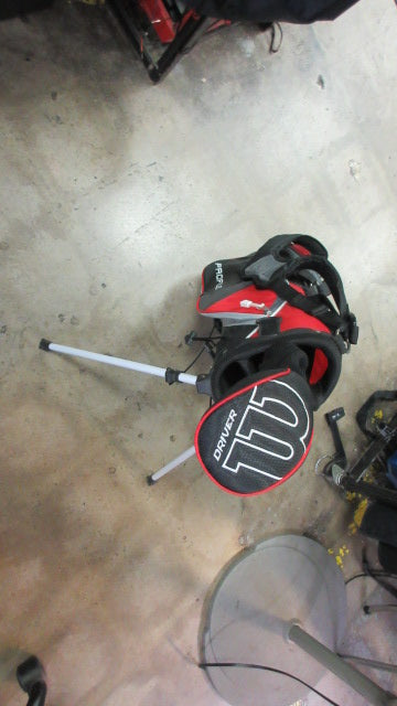 Load image into Gallery viewer, Used Wilson Profile JGI Junior 3-Piece Set Driver, Wedge, Short Iron W/ Bag - RH
