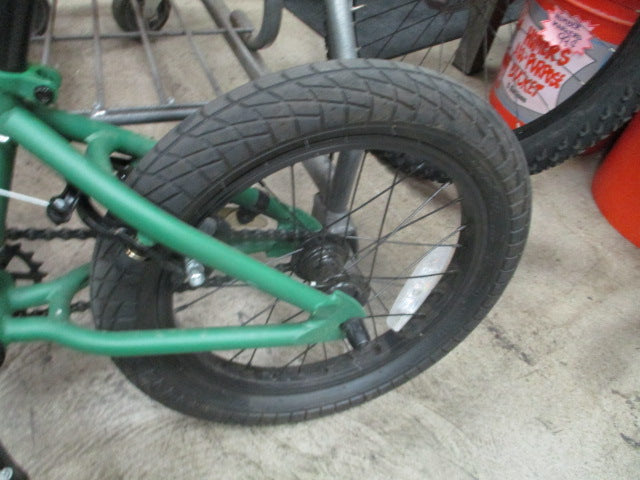 Load image into Gallery viewer, Used Mongoose Legion Kids 16"  BMX Bike
