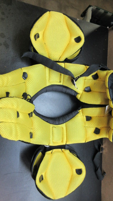 Used Shutt Y Flex 2.0 Football Shoulder Pads - Size 2X Small