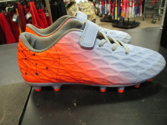 Used Firm Ground Size 4 Soccer Cleats