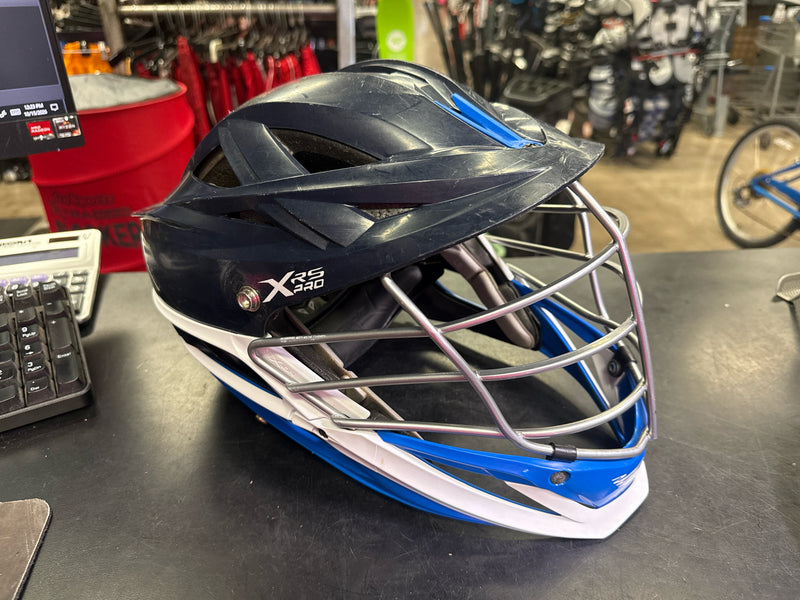 Load image into Gallery viewer, Used Cascade XRS Pro VIXION Lacrosse Helmet OSFM
