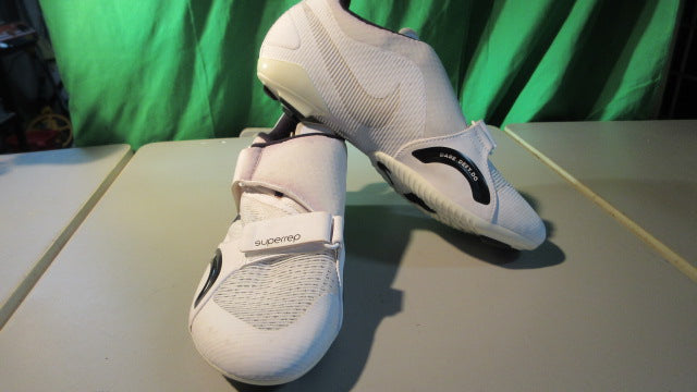 Load image into Gallery viewer, Like New Nike Superrep Indoor Cycling shoes Peloton White Womens - Size 7.5

