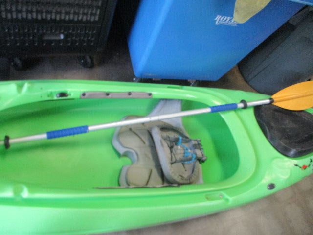 Load image into Gallery viewer, Used Old Town Vapor 10FT Hard Shell 1 - Person Kayak
