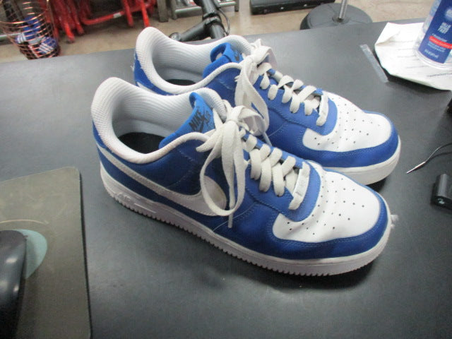 Load image into Gallery viewer, Used Nike Air Force 1 Shoes Size 8.5
