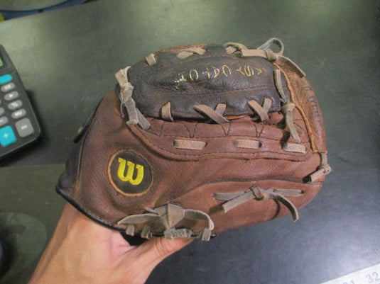 Used Wilson EZ Catch RHT 10.5" Glove
