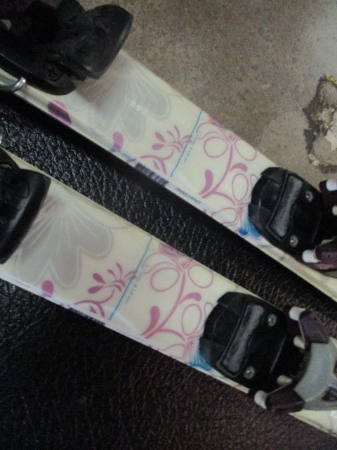 Load image into Gallery viewer, Used Elan Lil' Spice 110Cm Downhill Skis W/ Salomon Bindings
