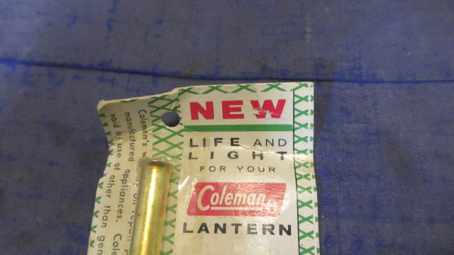 Load image into Gallery viewer, Coleman Lantern Generator - Like New
