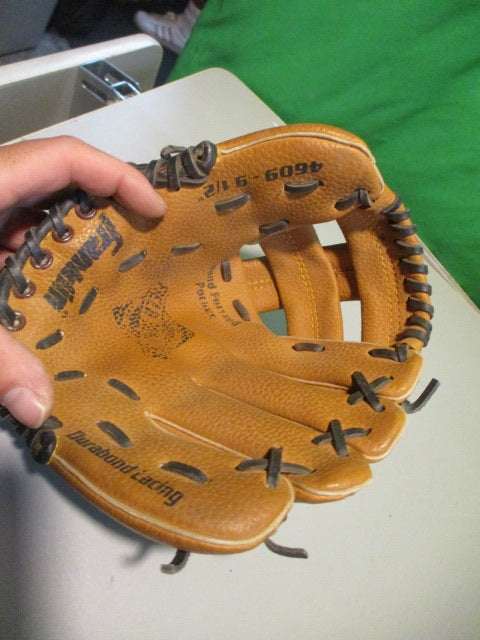 Load image into Gallery viewer, Used Franklin Ready To Play 9.5 Glove - RHT
