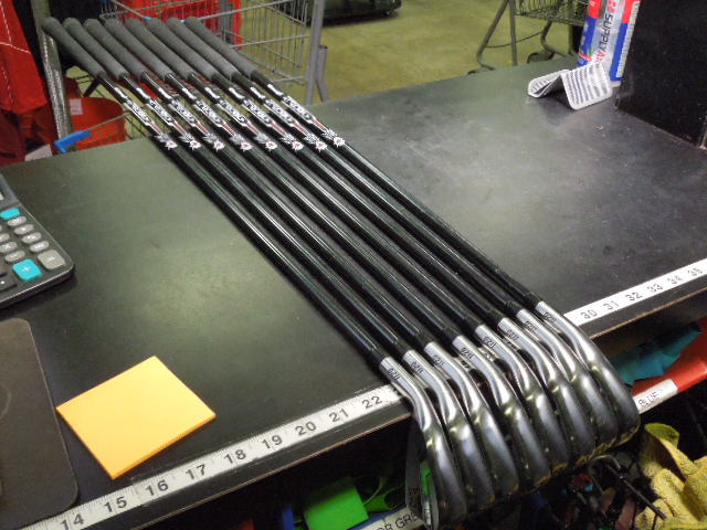 Load image into Gallery viewer, Used PXG 0211 XCOR2 Left Hand 8pc Iron Set 4-9 Iron and G,S Wedge
